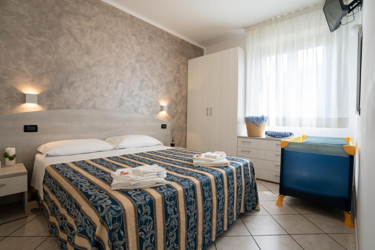 Residence Millennium Rimini Buitenkant foto